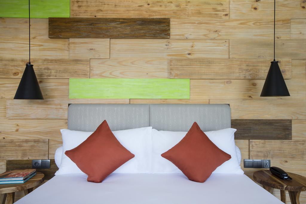 Kamaniiya Petitenget Hotel Seminyak